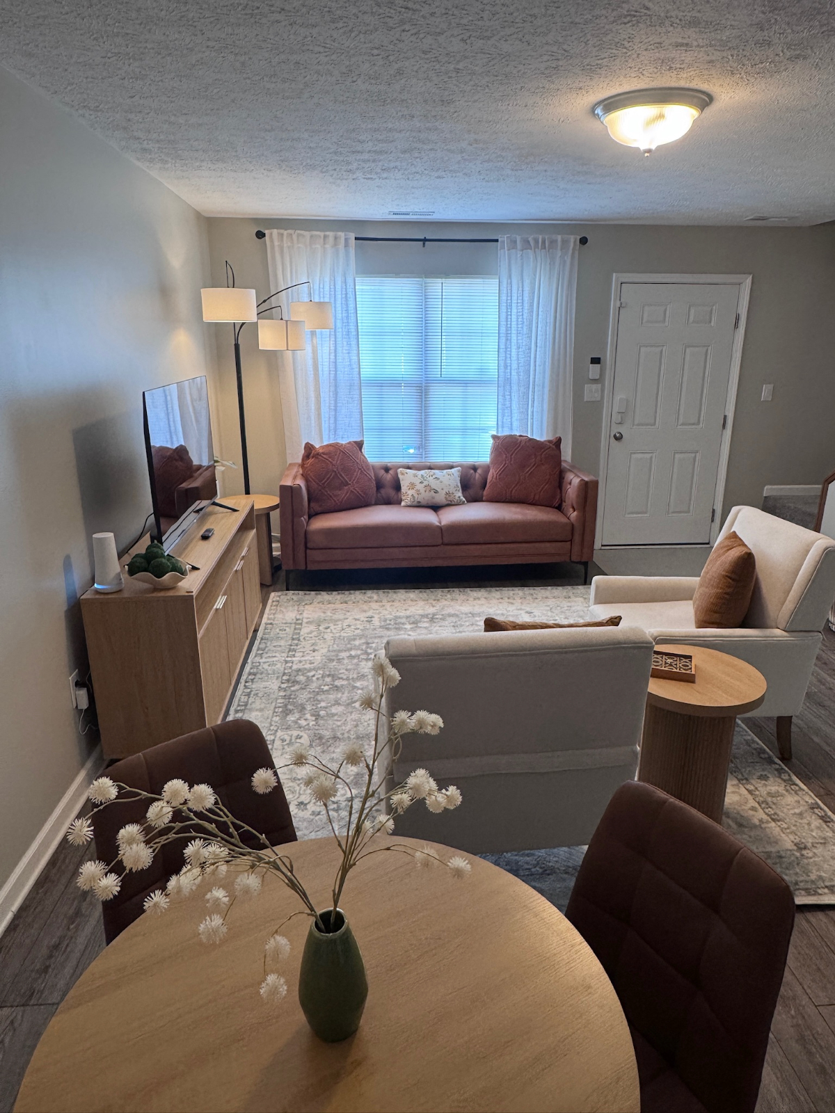Cozy Main Street 2BR Near Park w/ Private Parking - Photo 12