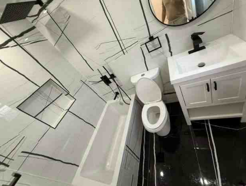 Private Master Suite in Brand-New Home with Shared Living Spaces & Prime Location Near Hospitals - Photo 8