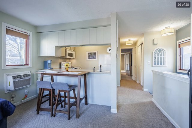 Corn Hill Apartment-close to it all! - Photo 3