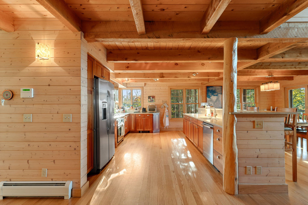Luxury Beach post and beam beach front home. - Photo 5
