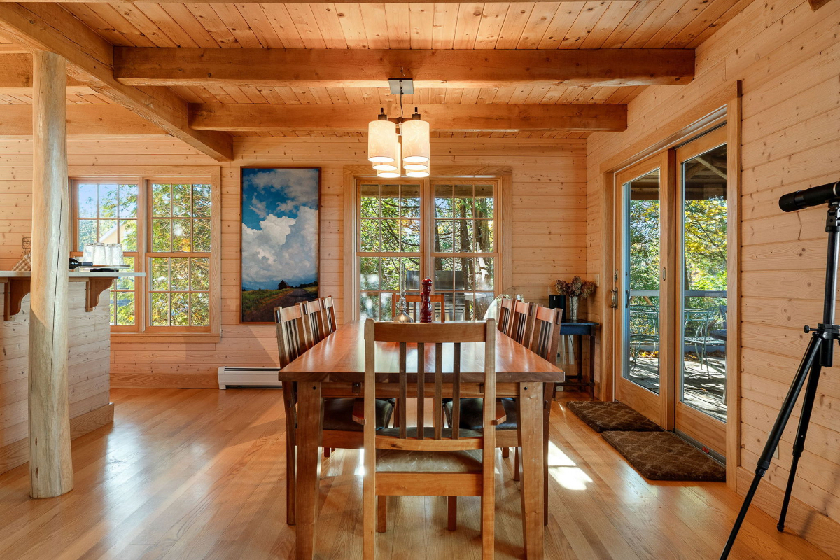 Luxury Beach post and beam beach front home. - Photo 9