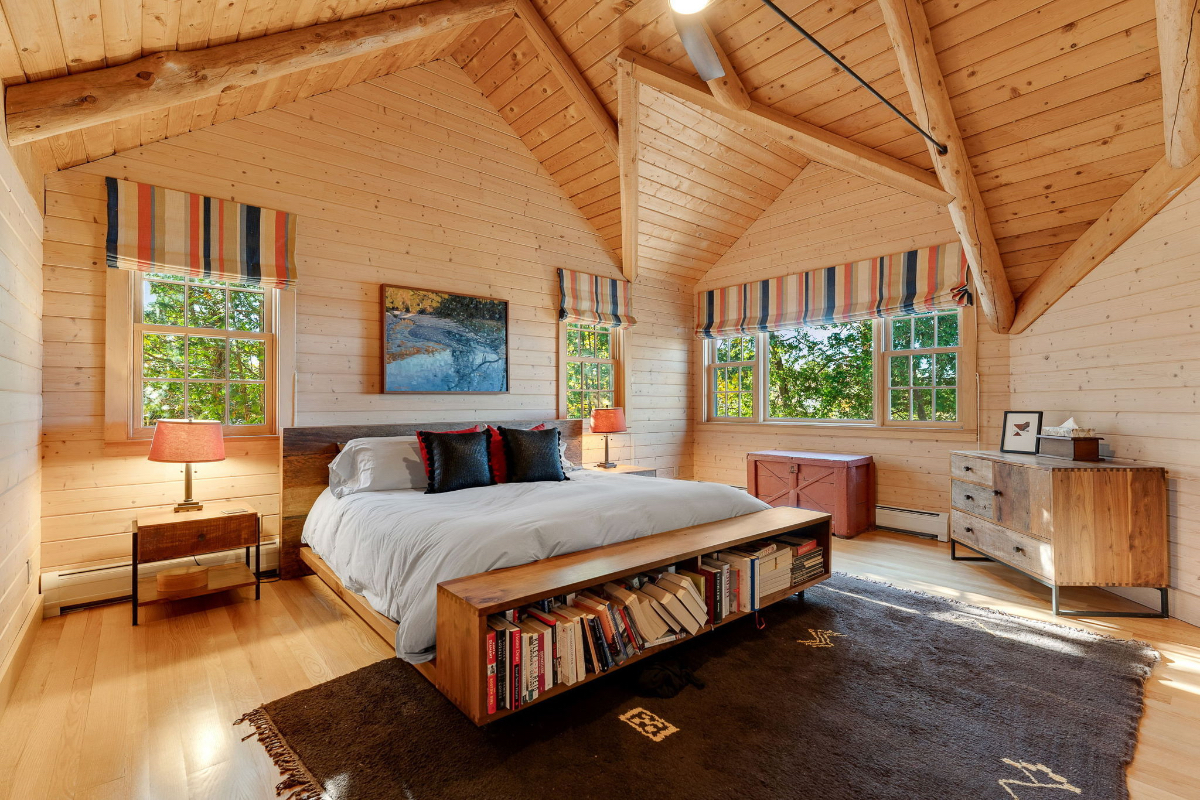 Luxury Beach post and beam beach front home. - Photo 11