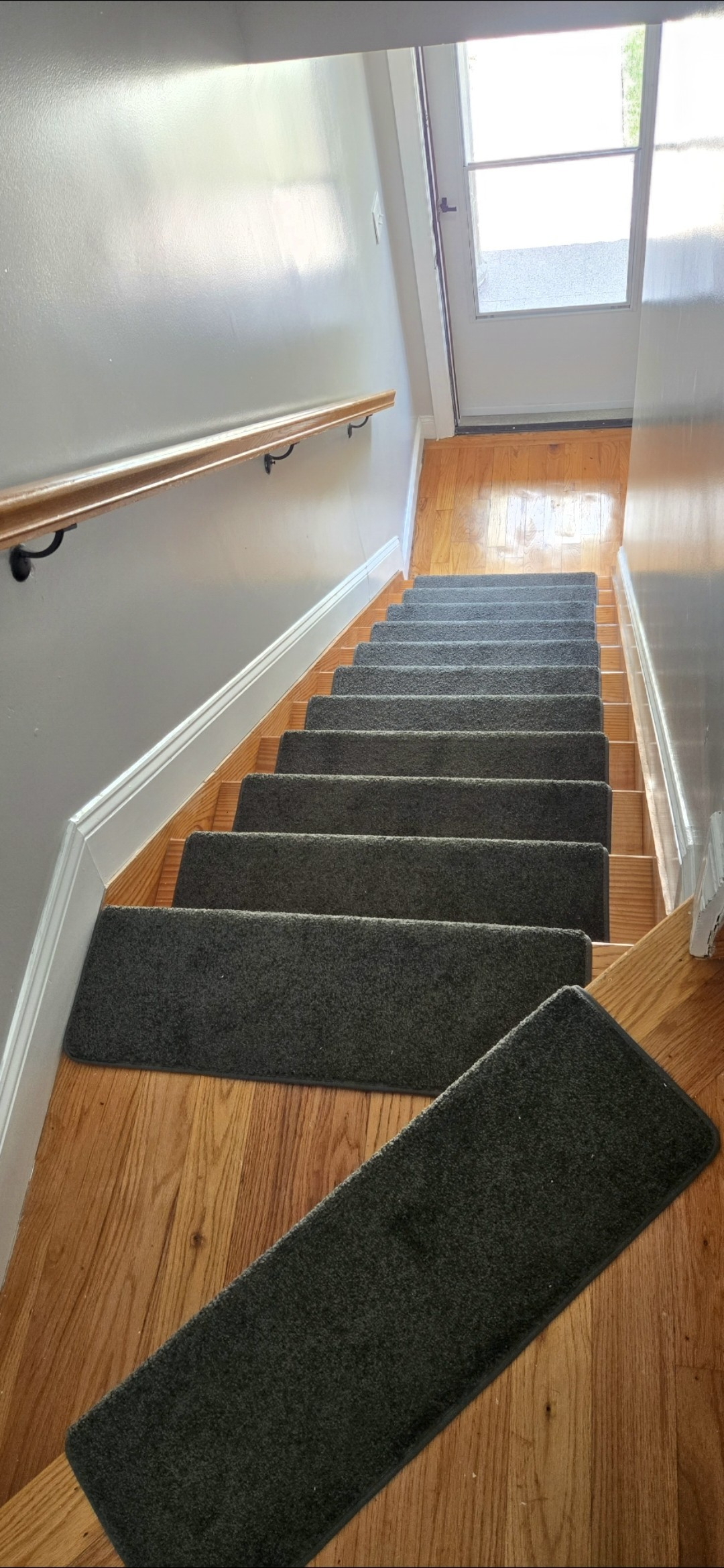 Newly renovated 3BR Queens Apartment| NearJFK| Utilies included + Laundry Pick up Service. - Photo 10