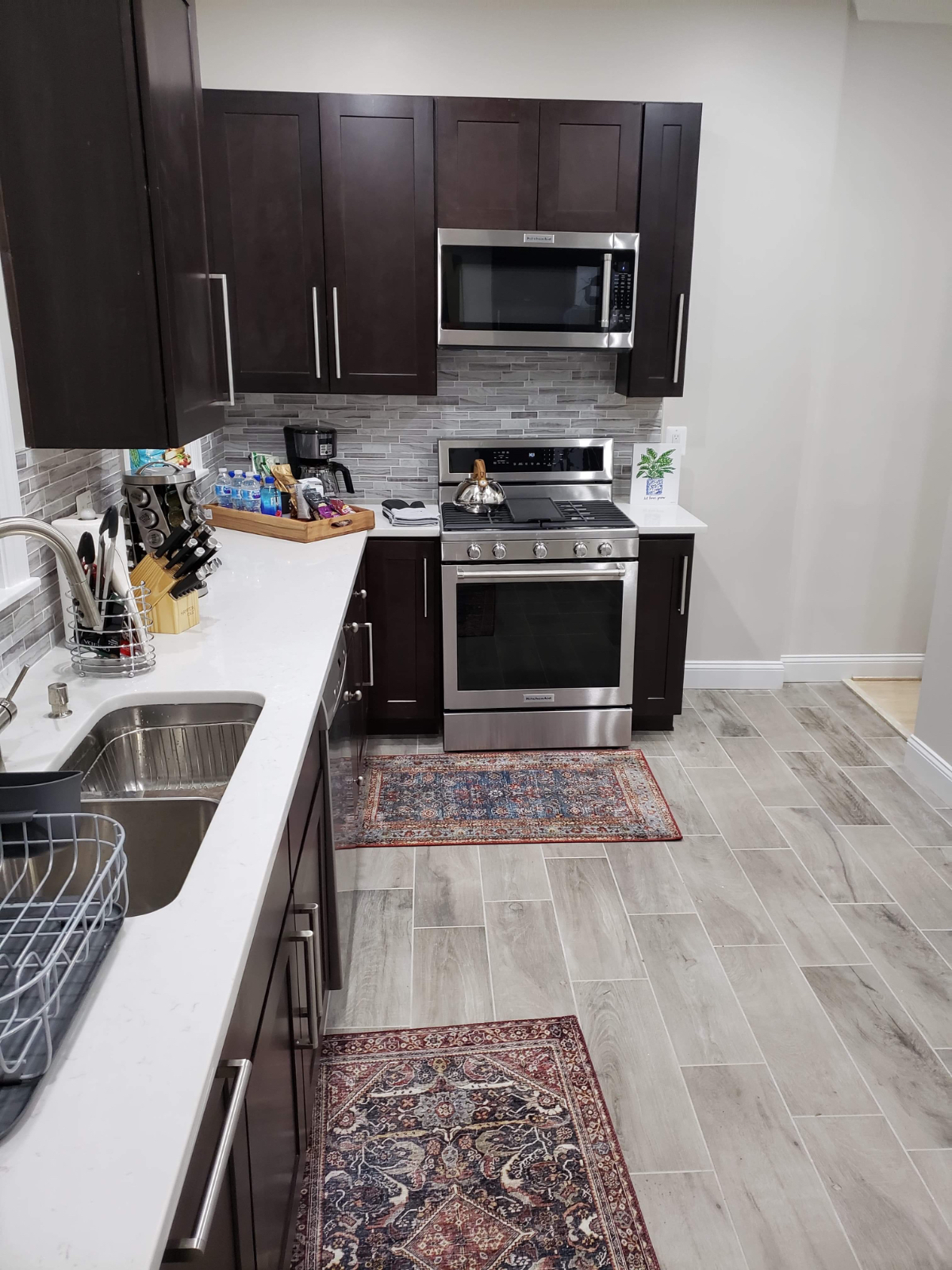 Spacious & Bright home near downtown/ Truxton DC - Photo 3