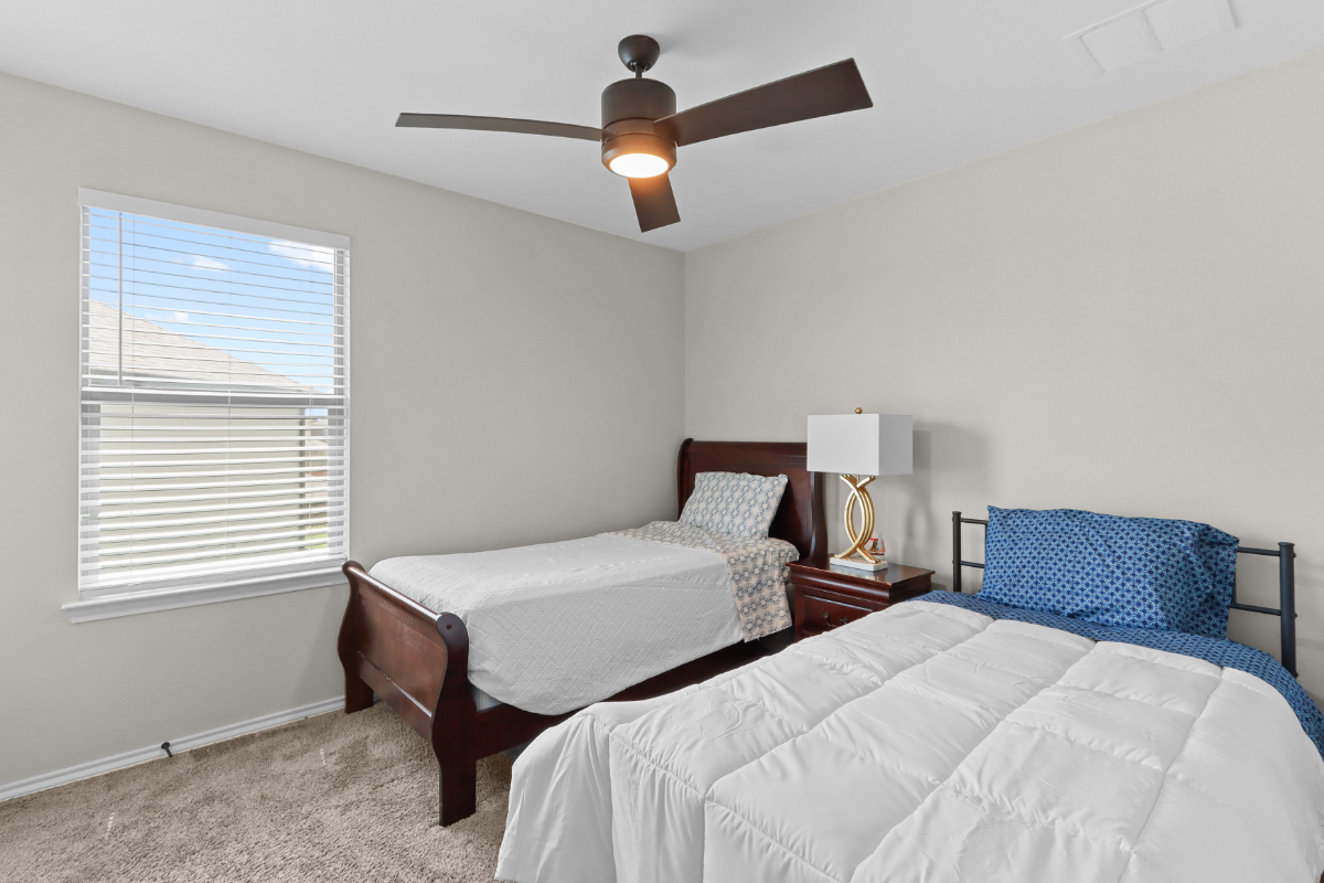 Glorious and peaceful home - Photo 10