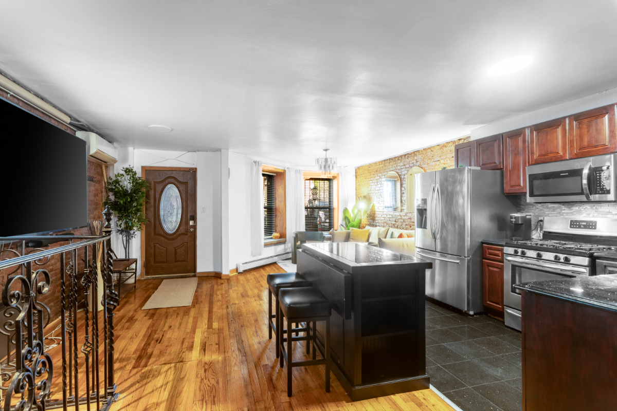 The Boca Abode | 2BR/2BTH w/ Jacuzzi Tub + Private Backyard in Brooklyn, NY - Photo 6