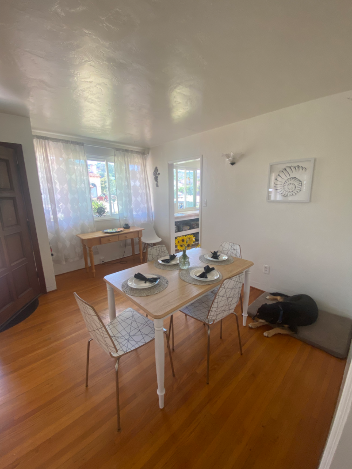 Your Cozy Home Away From Home | 2BR 1BA + Office | Near Hospitals, Beaches, Downtown And Everyday Conveniences - Photo 4