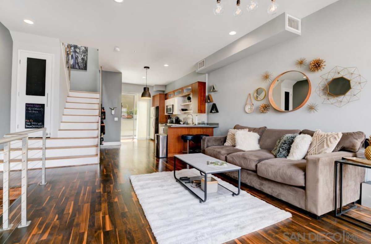 Spacious Downtown Condo with Private Garage | Walk to Gaslamp & Petco Park - Photo 2