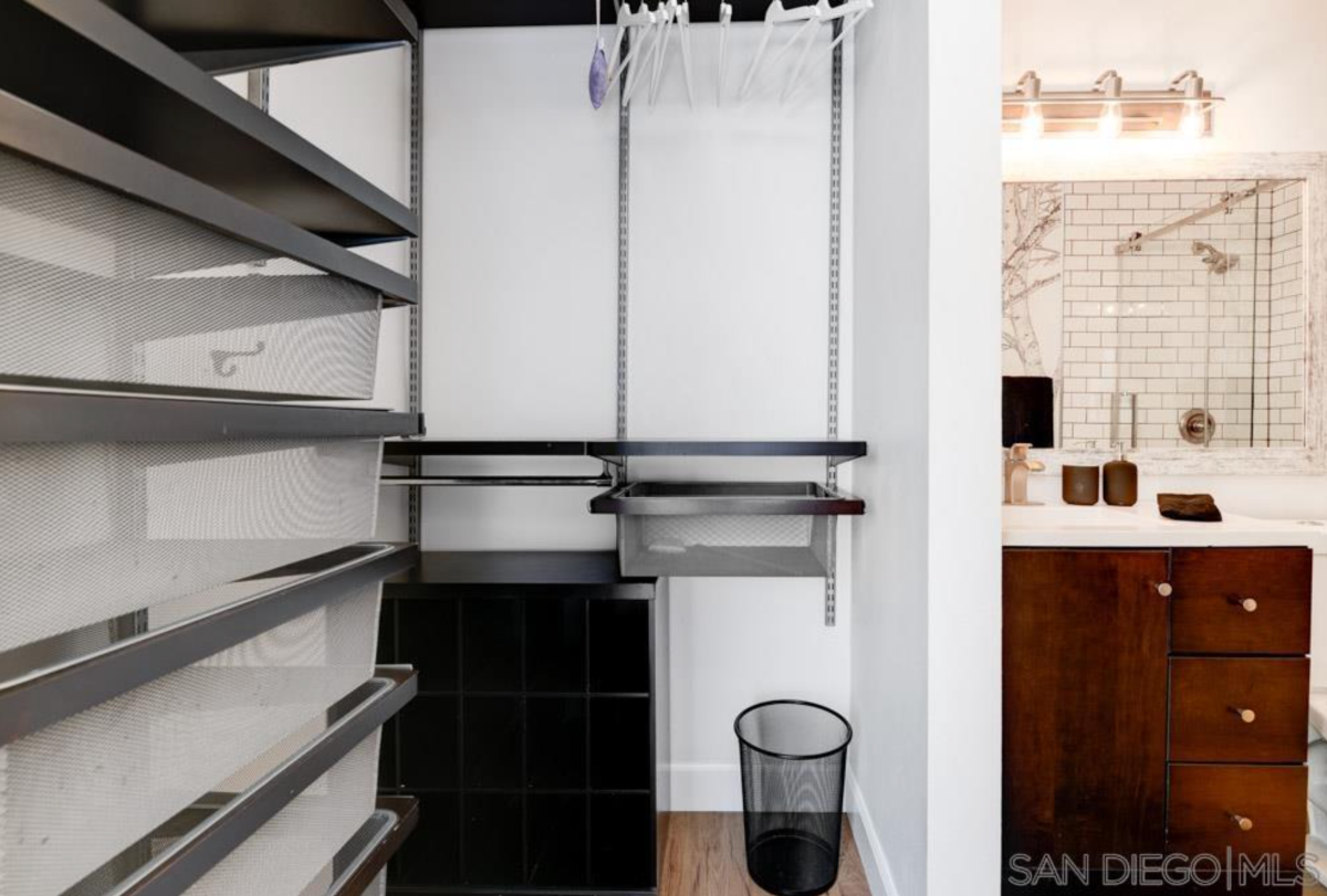 Spacious Downtown Condo with Private Garage | Walk to Gaslamp & Petco Park - Photo 6