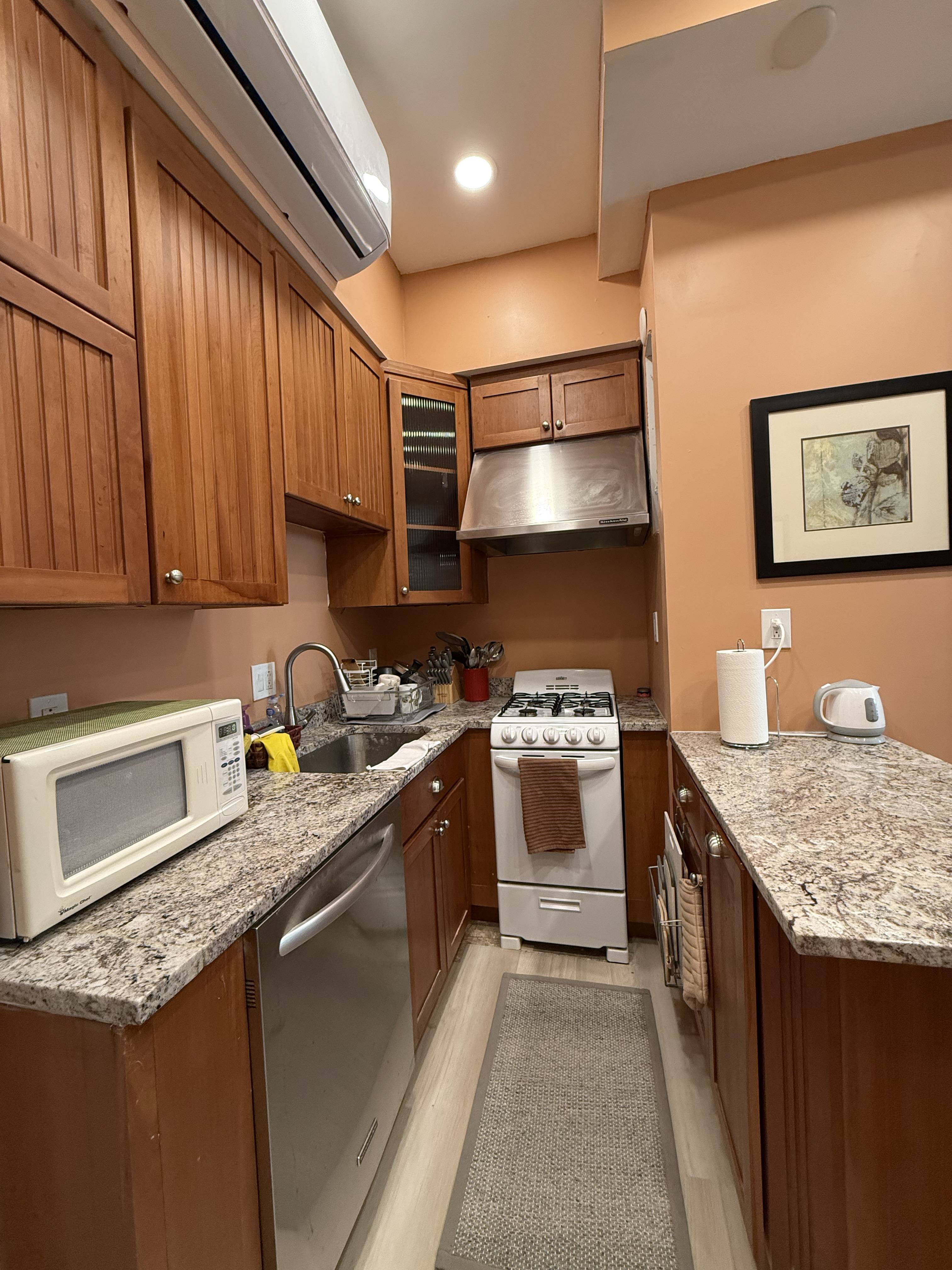 the perfect blend of quiet residential charm and dynamic city living in one of DC's premier neighbor - Photo 5