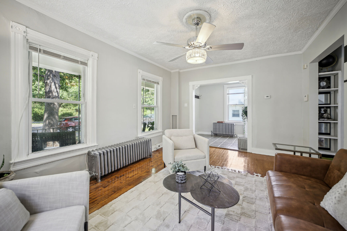 Beautiful Fully Furnished DC Retreat Near Hospitals & Military Bases   Spacious 3BR DC Home | Near H - Photo 9