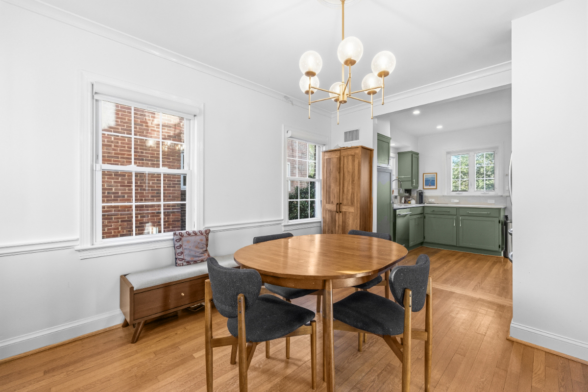 Spacious, Light-filled 4BD 3.5BA - Photo 5