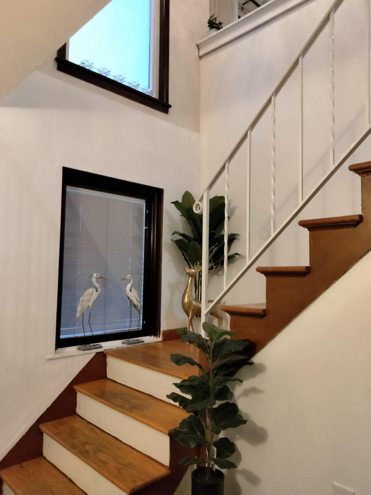 Spacious 4BR Apartment Near Downtown Binghamton & Local Hospitals - Photo 11