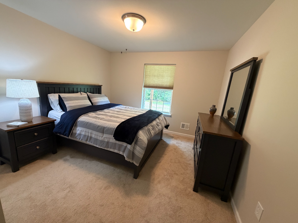 2 Bedroom, 2 Bath with a Garage!  New Furniture and Fresh Paint! Remodeled Kitchen - Photo 11