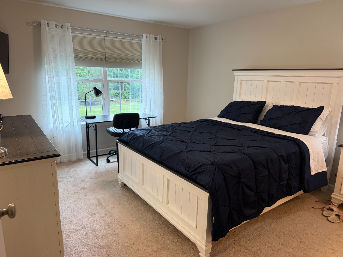 2 Bedroom, 2 Bath with a Garage!  New Furniture and Fresh Paint! Remodeled Kitchen - Photo 9