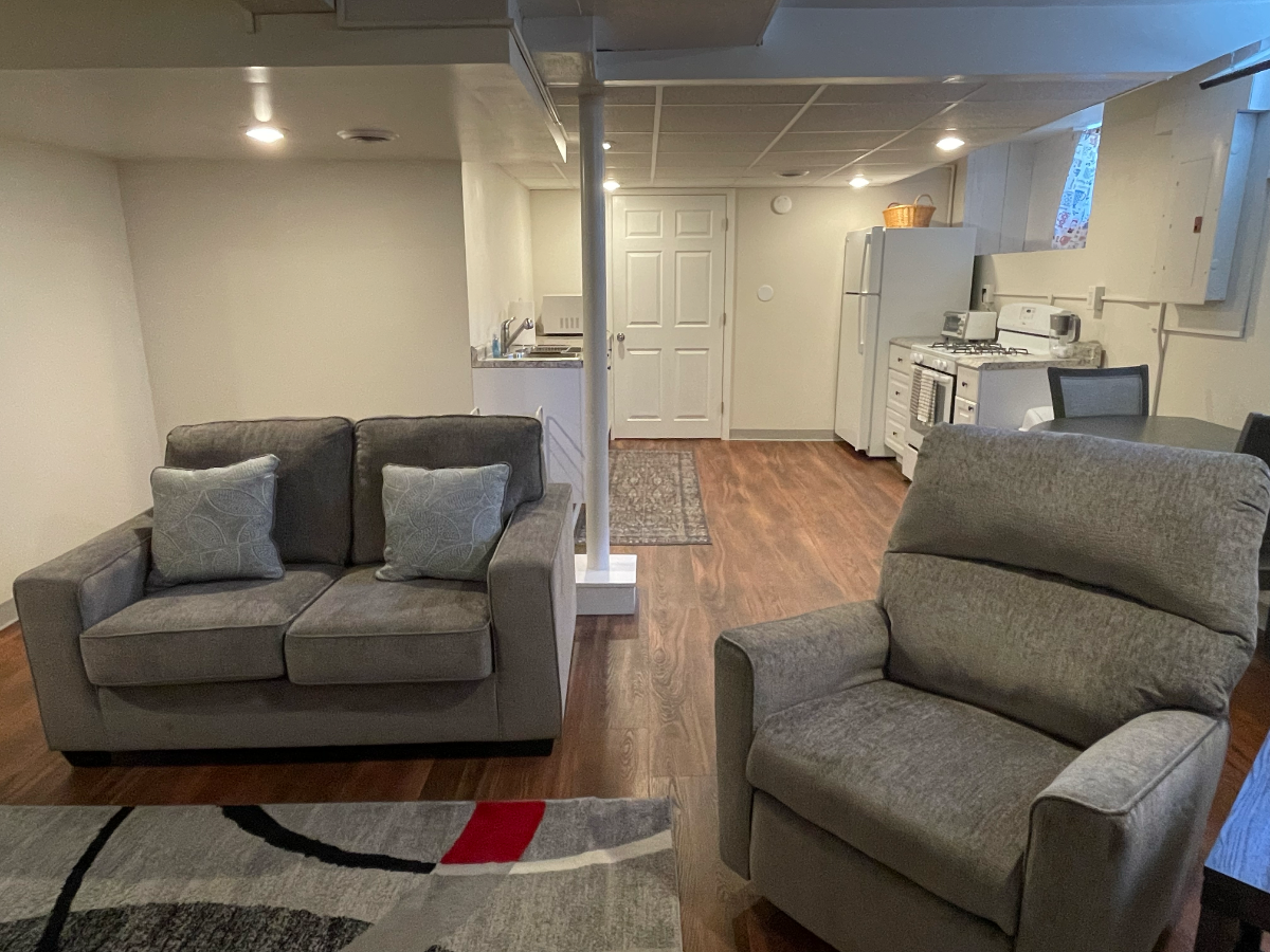 Syracuse, NY Tipperary Hill Studio Apartment - Photo 7