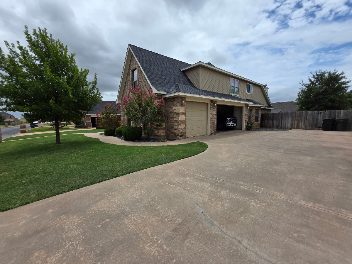 Spacious, Comfortable Living | Wylie ISD | 2 Gig Fiber Internet - Photo 3
