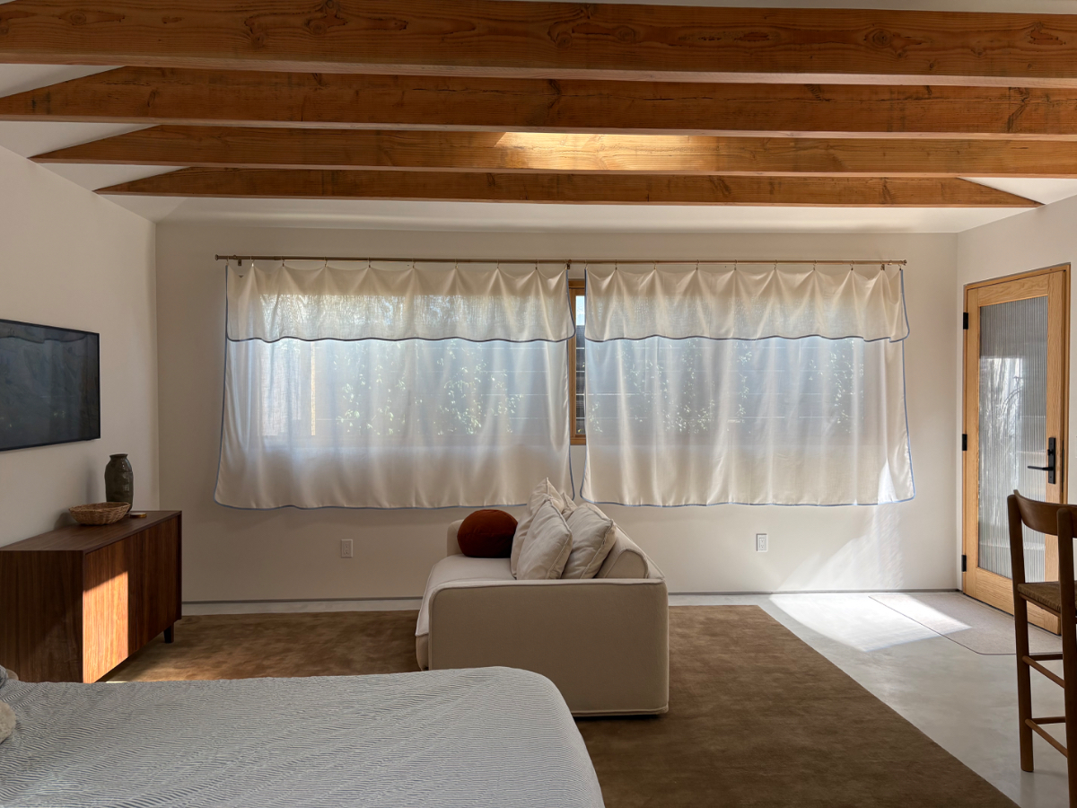 Brand-New Studio | Private Entrance | Washer/Dryer | Storage | Frame TV - Photo 4