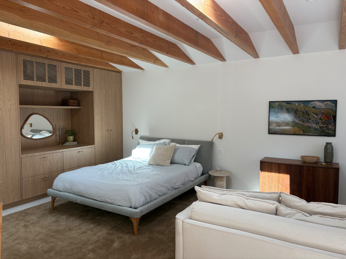 Brand-New Studio | Private Entrance | Washer/Dryer | Storage | Frame TV - Photo 5