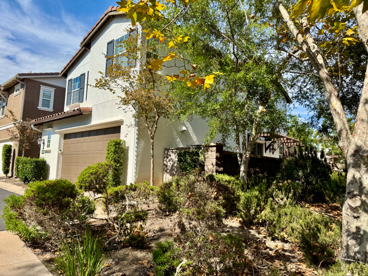 Lux Home, Access Pools, Parks, Trails and Top Schools - Photo 3
