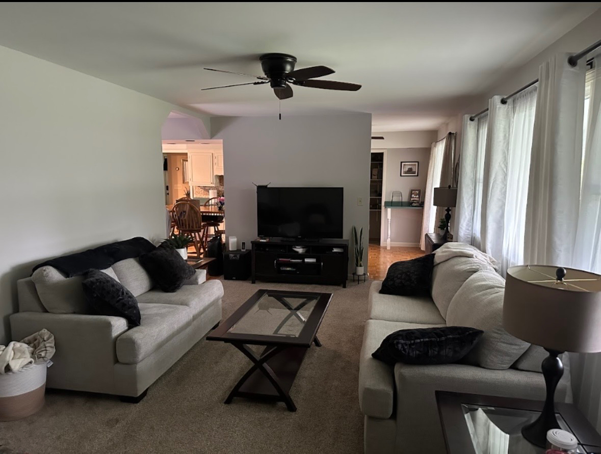 Spacious 3 bedroom in desirable neighborhood - Photo 4