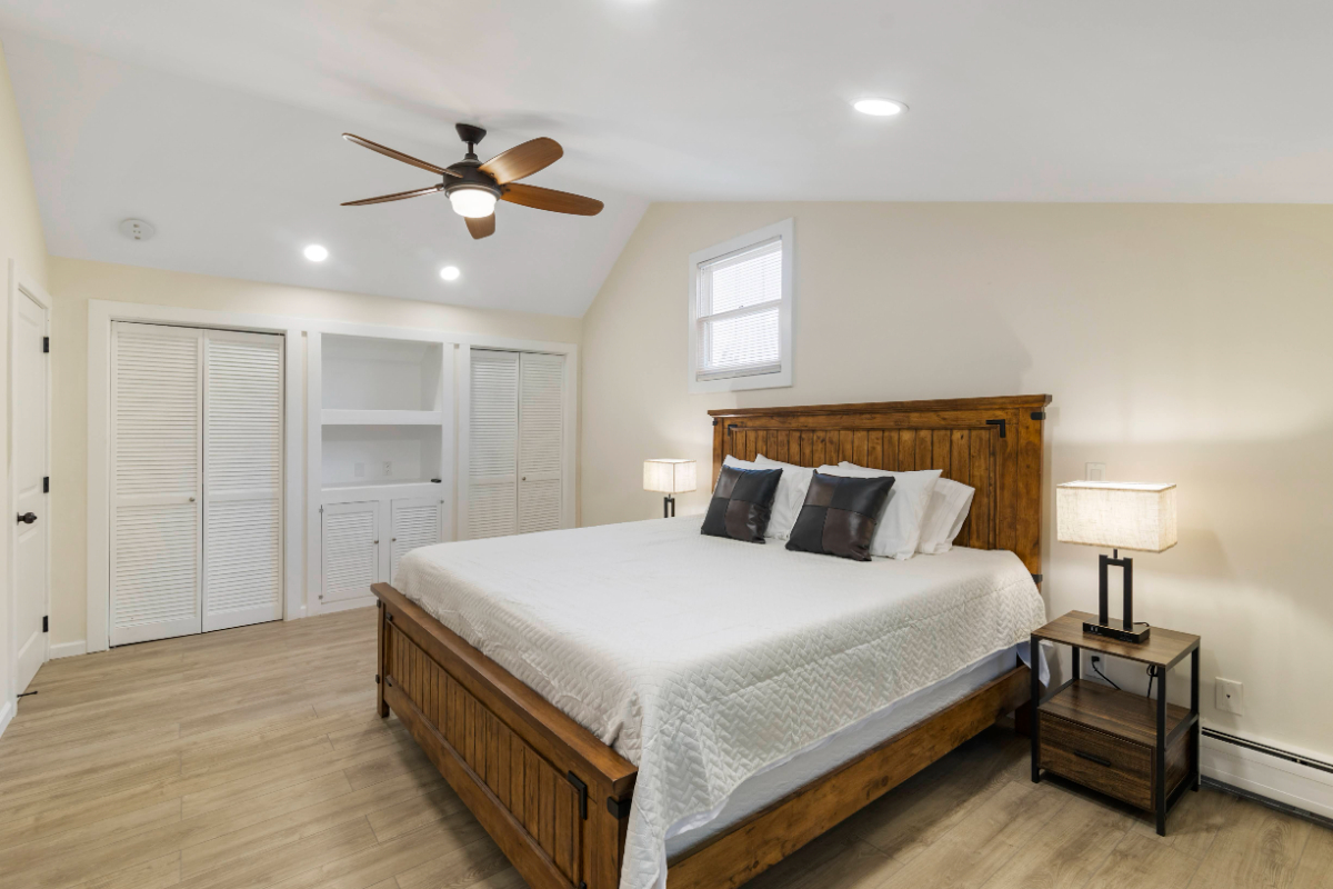 Charming, spacious and comfortable, fully furnished 3 bedroom home 5 mins from Stowe Village with AC - Photo 7