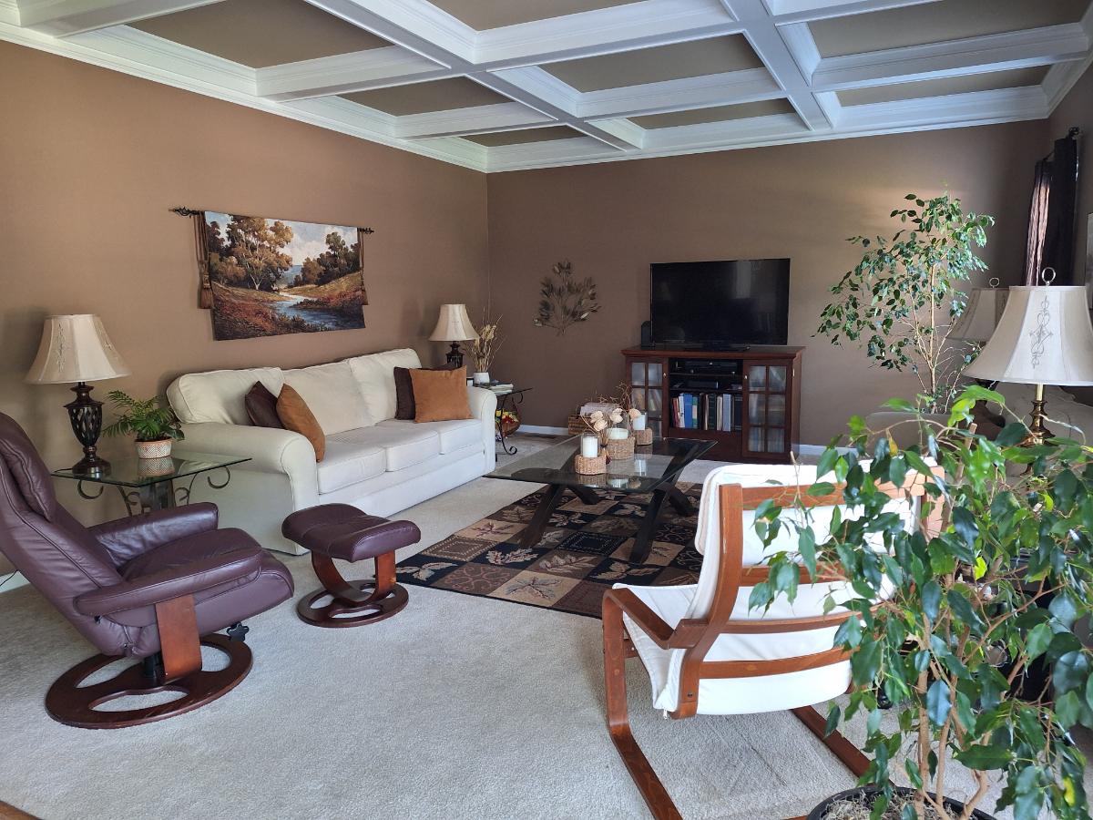 All-Inclusive Furnished Room and Private Bath near Regional Hospitals - Quiet & Secure - Photo 5