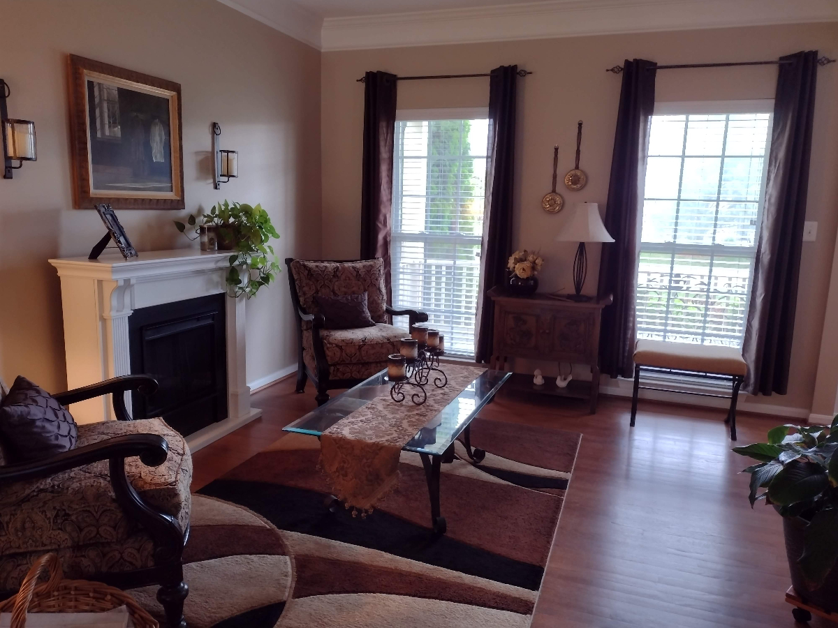 All-Inclusive Furnished Room and Private Bath near Regional Hospitals - Quiet & Secure - Photo 7