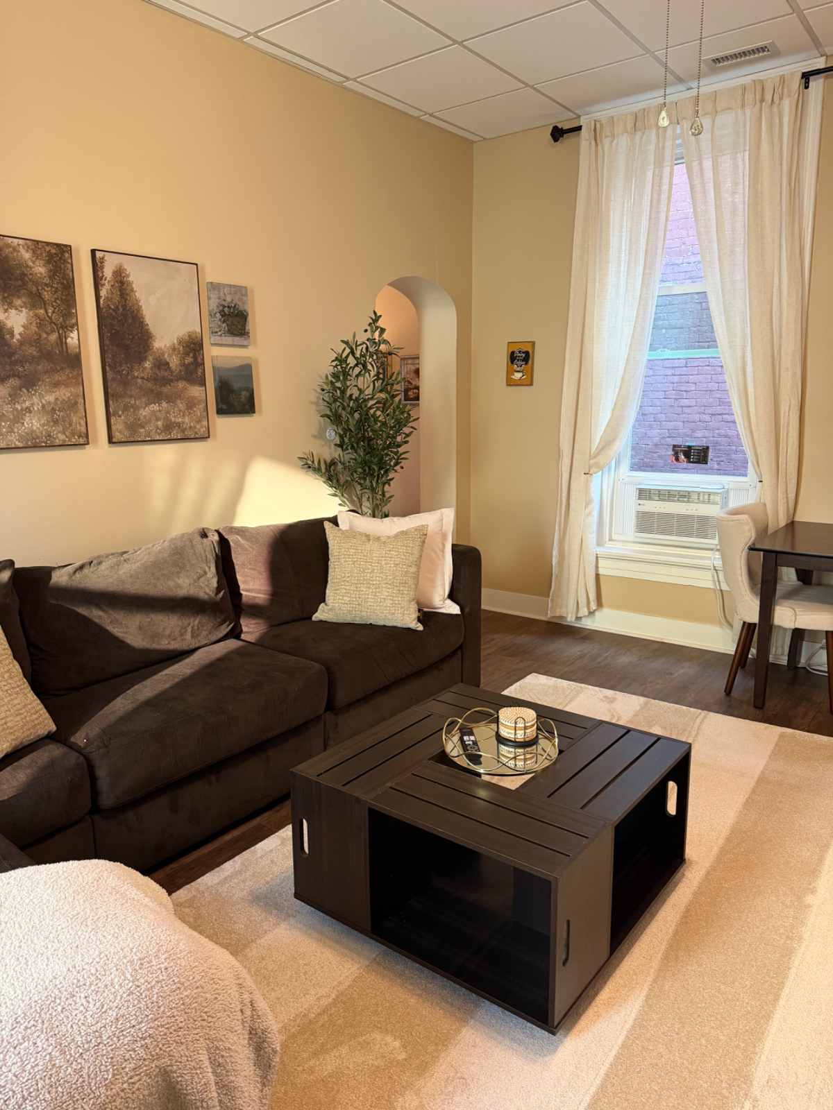 Modern Comfort in a Historic Victorian | 1 Bed, 1 Bath | East Wheeling, WV - Photo 3