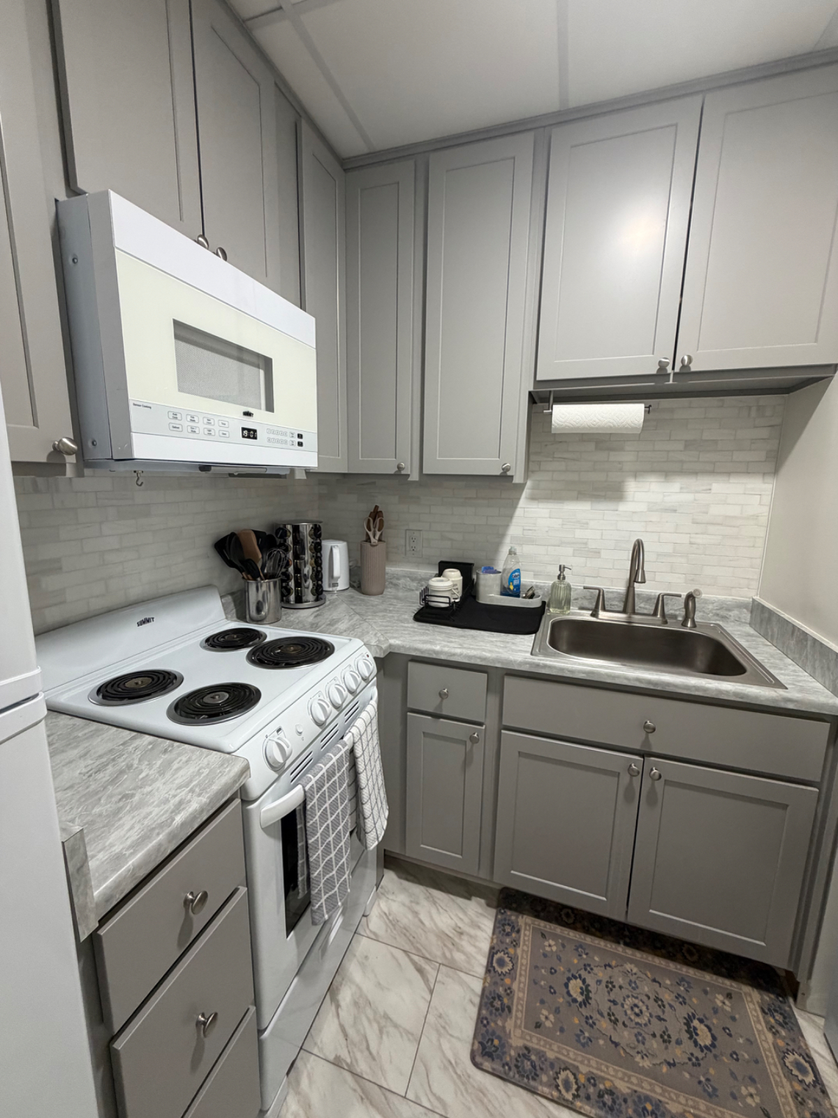 Modern Comfort in a Historic Victorian | 1 Bed, 1 Bath | East Wheeling, WV - Photo 7