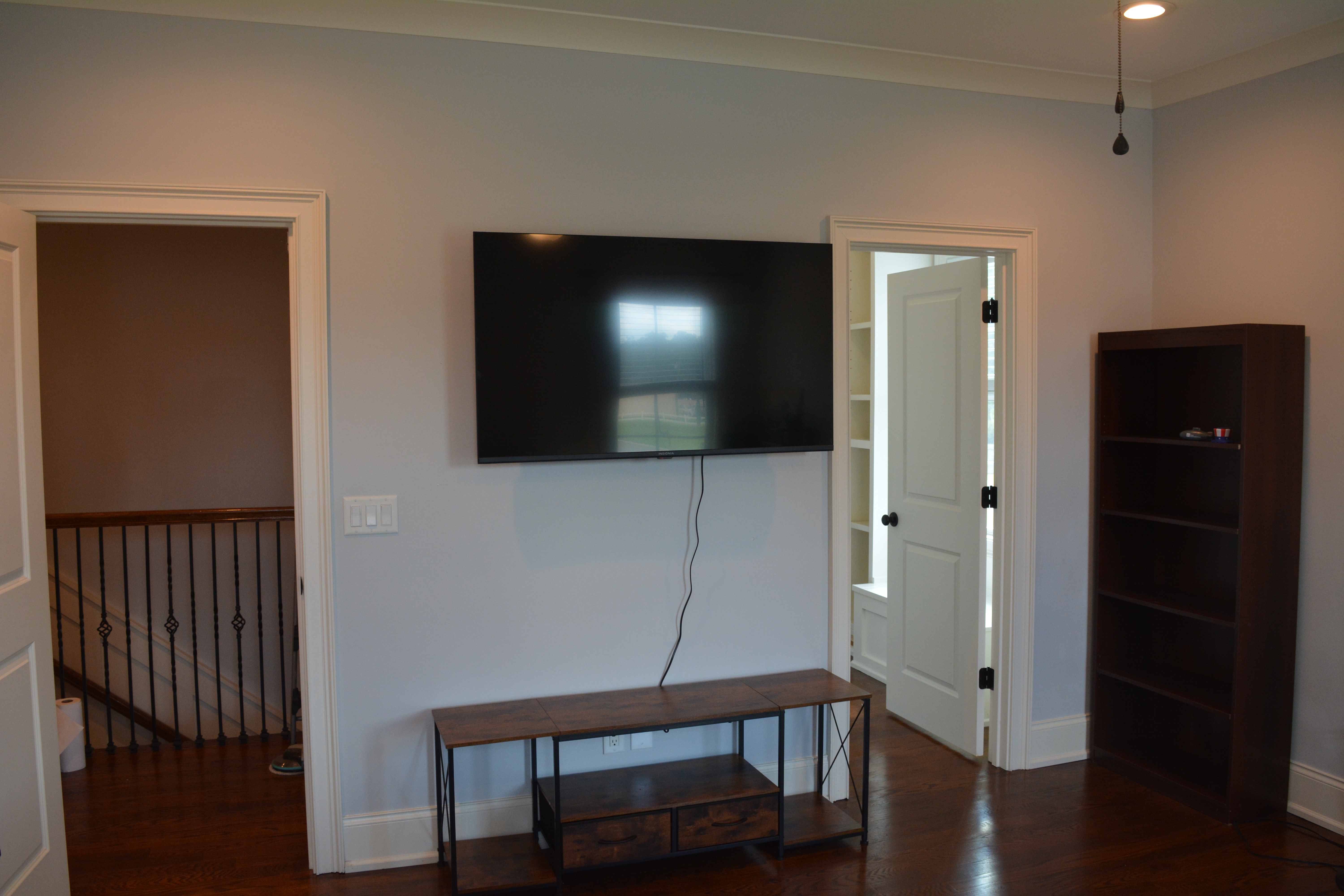Fully Furnished Master Bedroom with Walk-in Closet and Large Private Bathroom - Photo 4