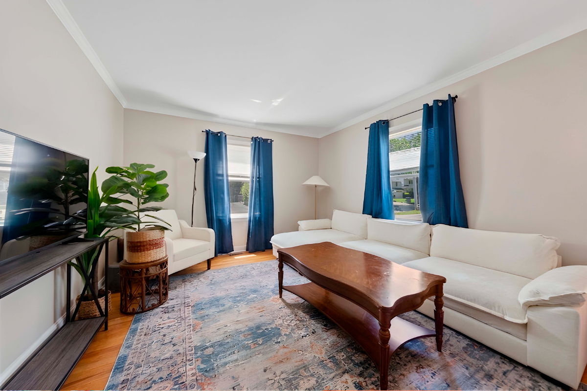 Strong Market Rochester Furnished Rental - Photo 1