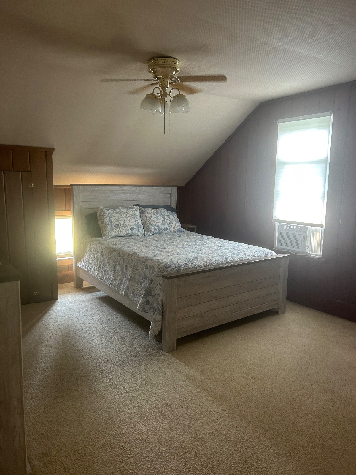 Modern Farmhouse - Photo 2