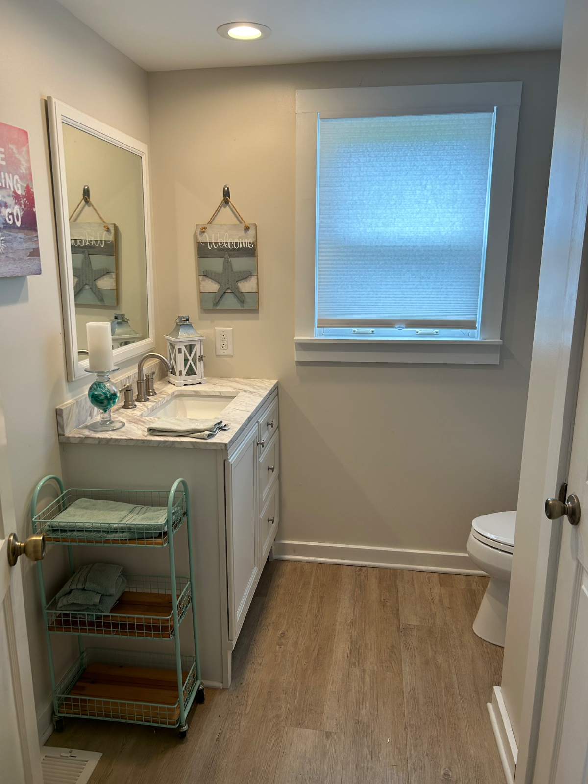 Modern Farmhouse - Photo 11