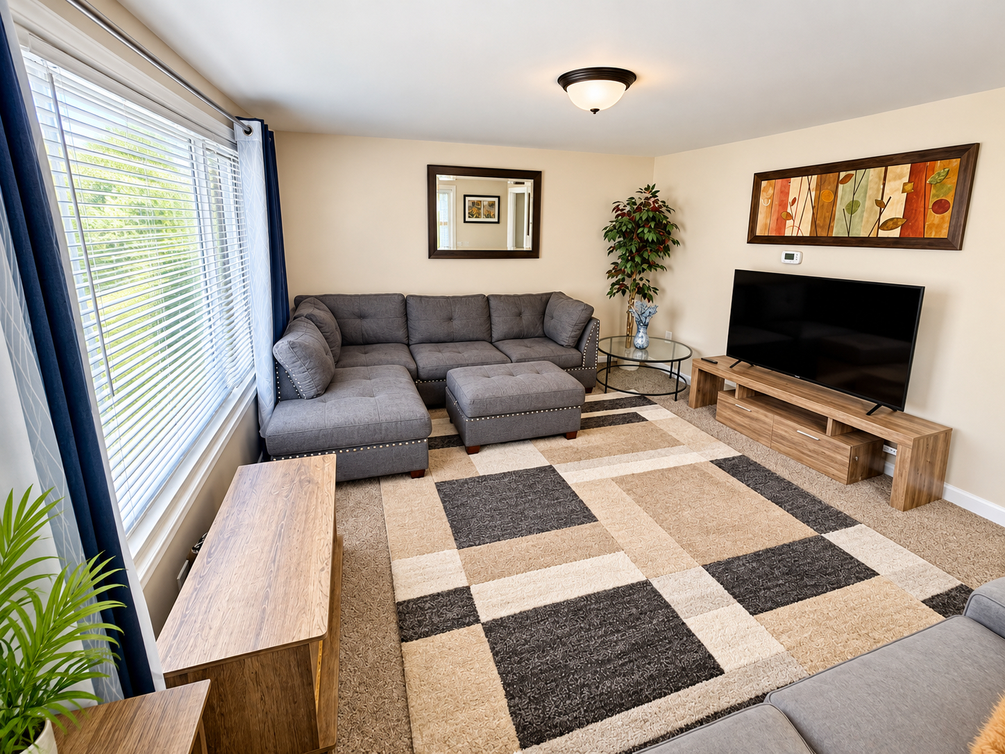 Newly Renovated Fully Furnished Comfortable 2BR apt in Vibrant & Walkable South Wedge of Rochester - Photo 3