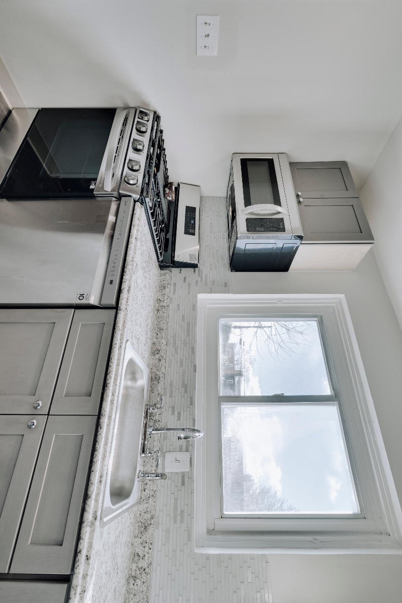 Stylish DC Retreat | Free Street Parking | Fully Furnished | Ideal for Travel Professionals - Photo 3