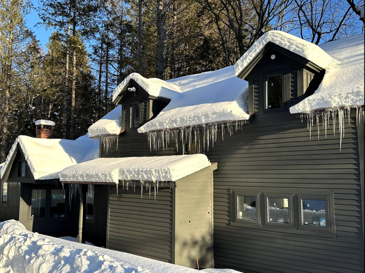 Beautiful, Modern Southern Vermont Ski House with HOT TUB! - Photo 1