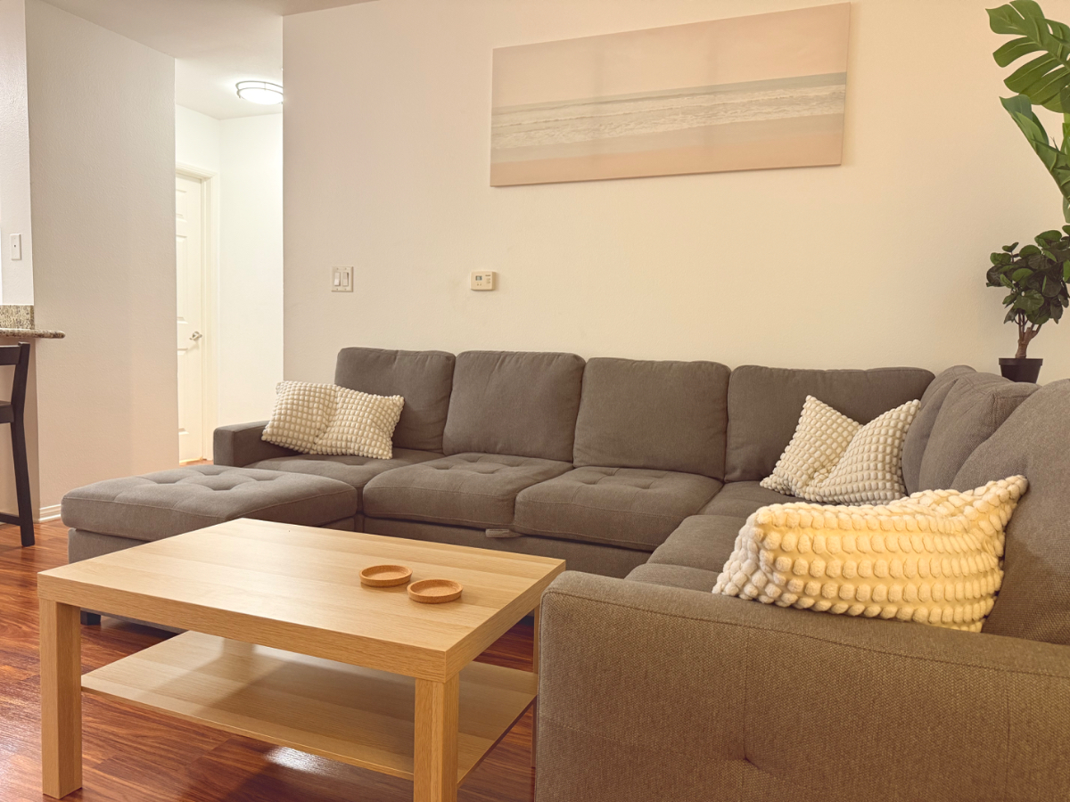 Quiet, Turnkey Downtown San Diego Condo - Blackout Curtains & Easy Commute - Photo 3