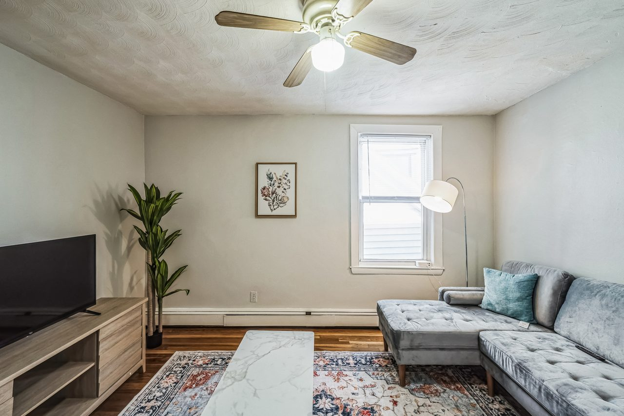 Private Bedroom in East Cambridge 1810 D - Photo 11