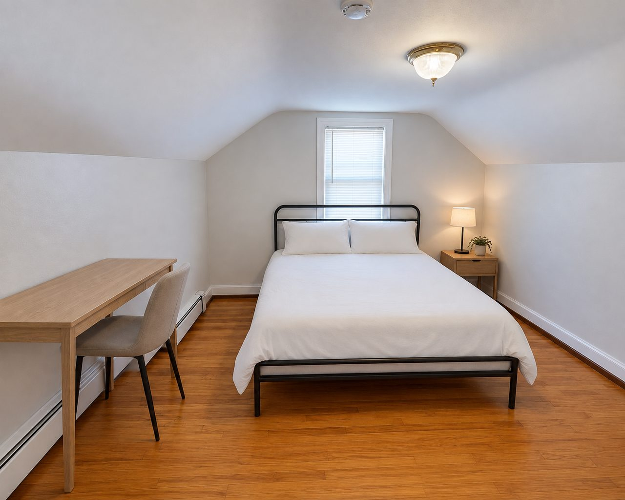 Private Bedroom in East Cambridge 1810 D