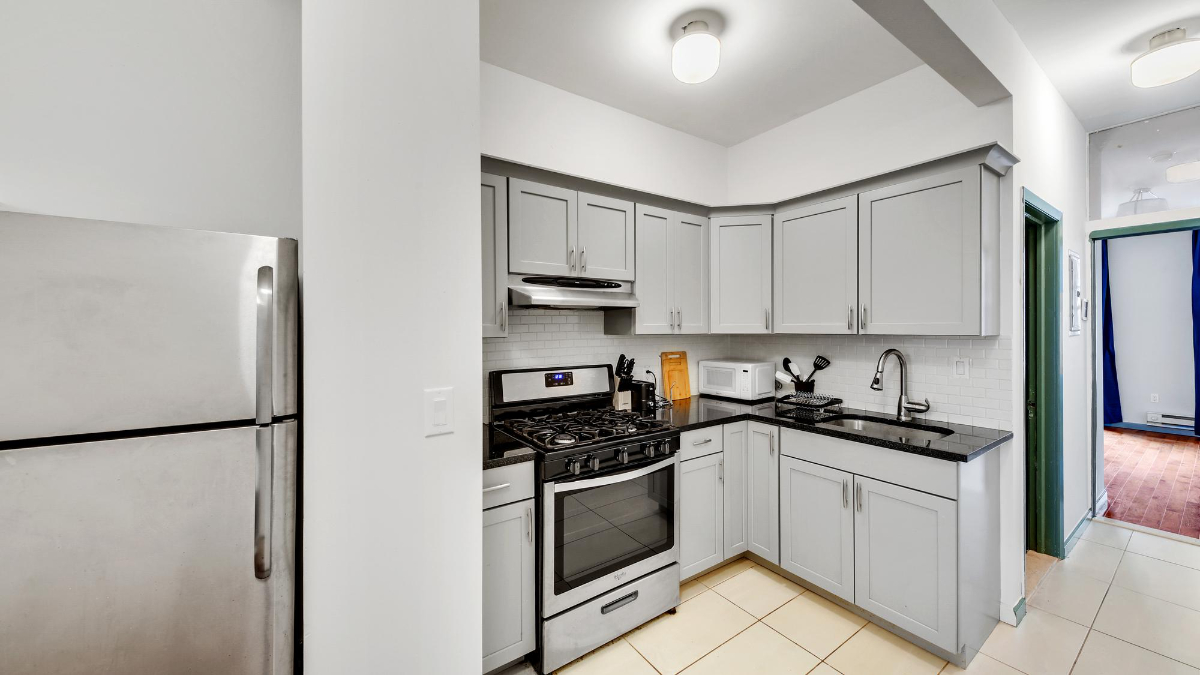 Private Bedroom in East Harlem 577 B - Photo 5