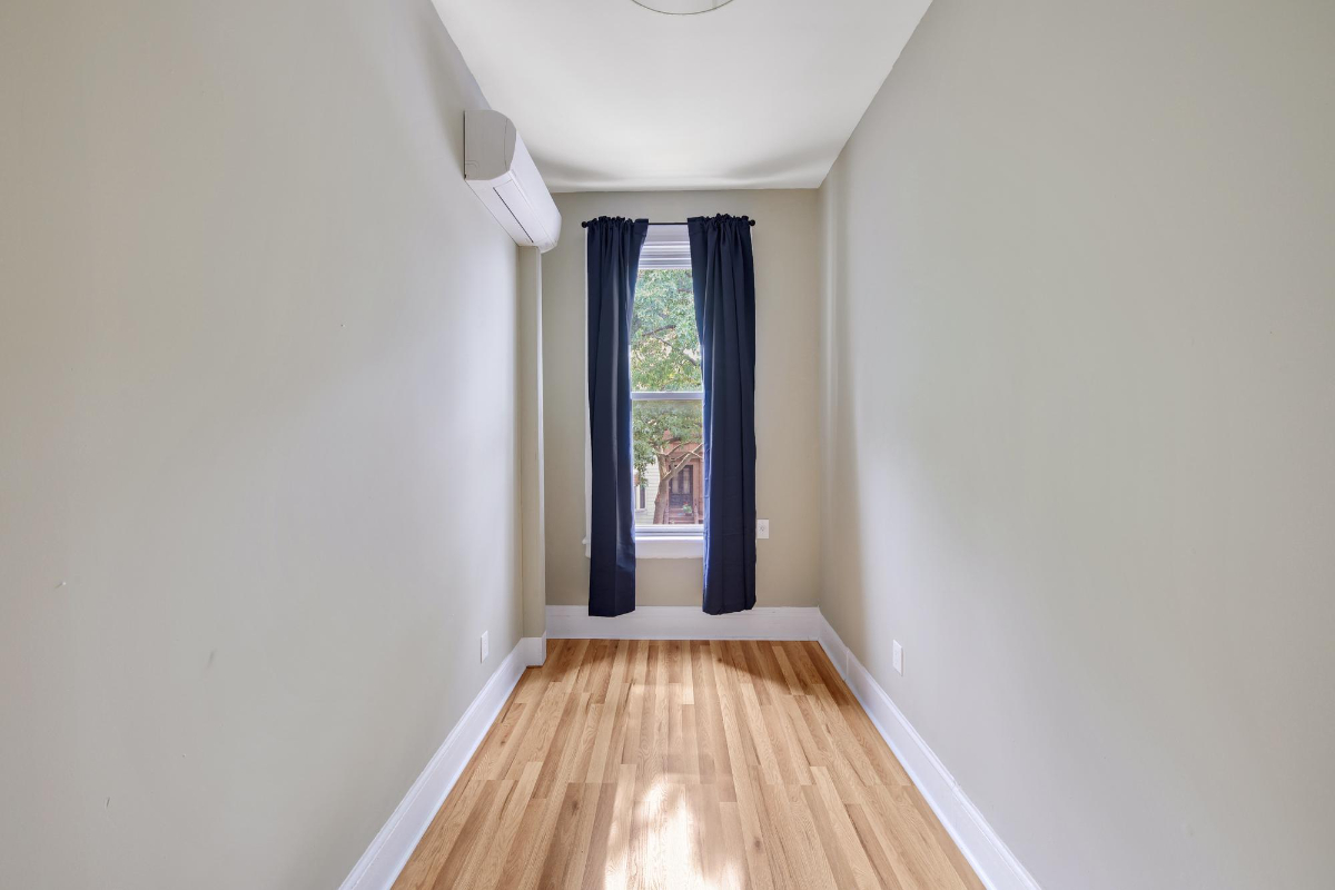 Private Bedroom in Sunset Park 586 D - Photo 2