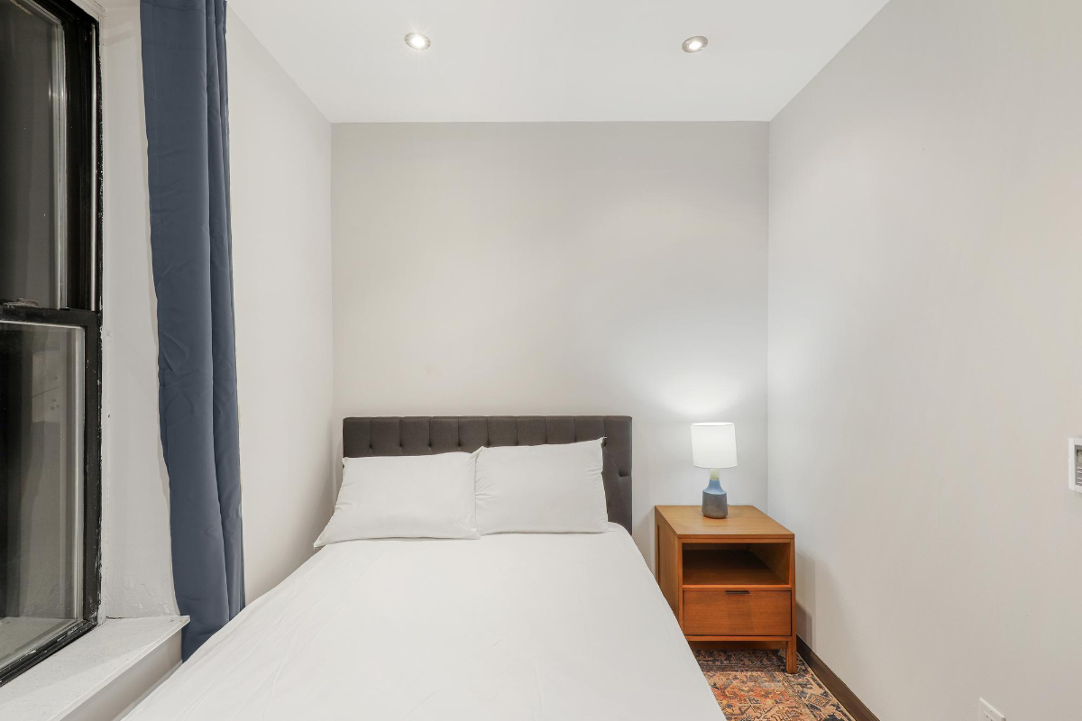 Private Bedroom in Upper West Side 758 A - Photo 2