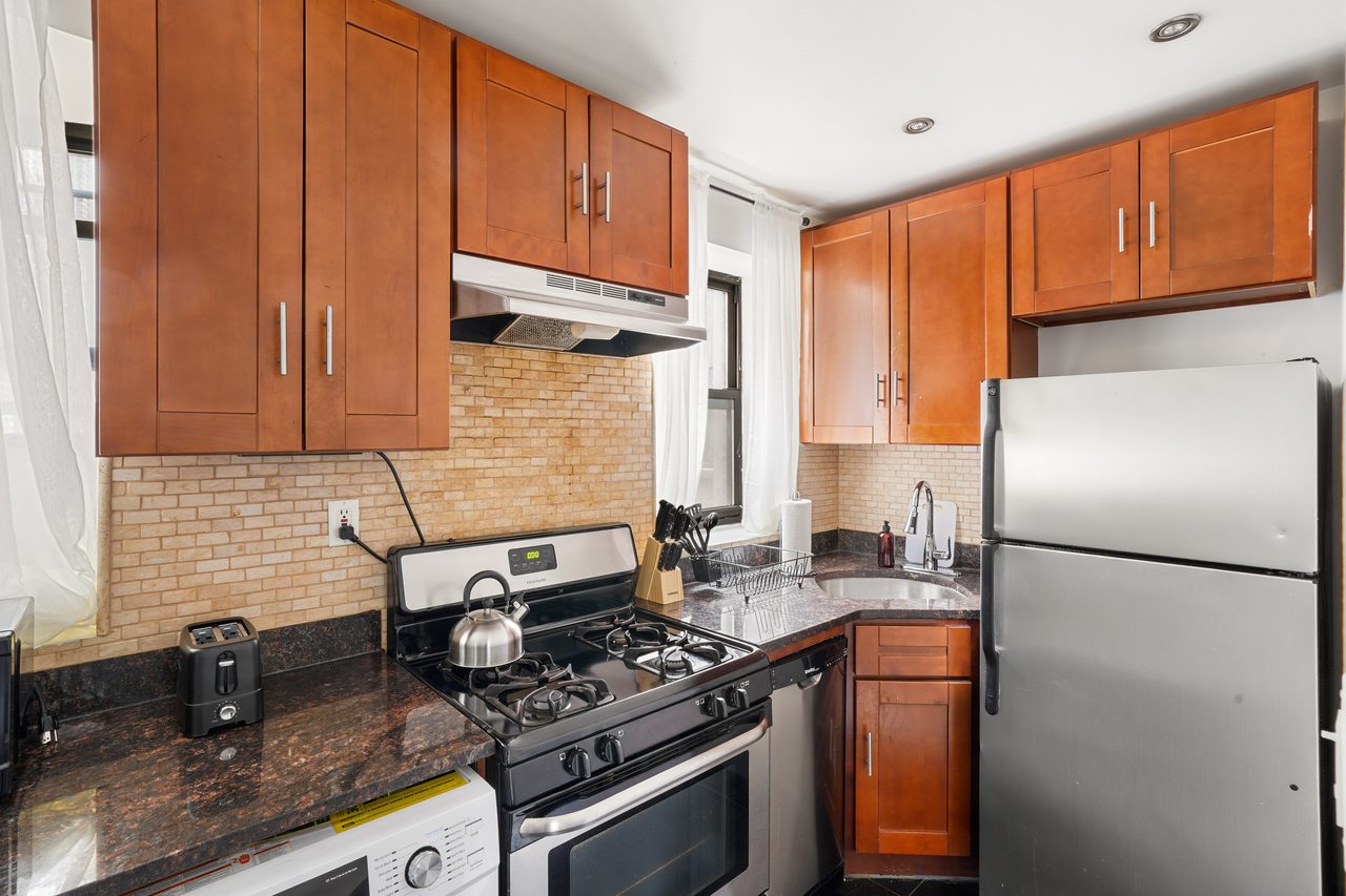 Private Bedroom in Upper West Side 786 B - Photo 7