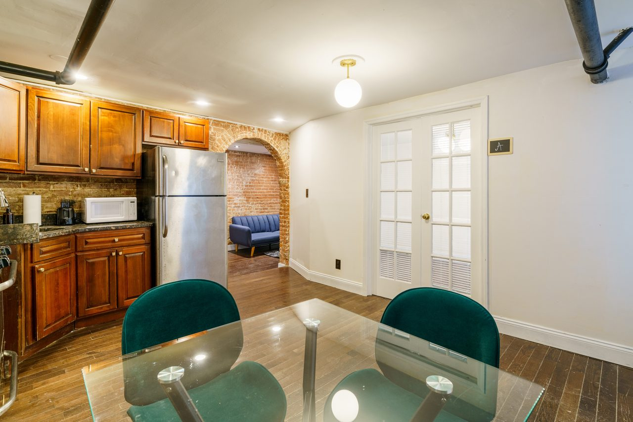 Private Bedroom in Bedford-Stuyvesant 909 E - Photo 6