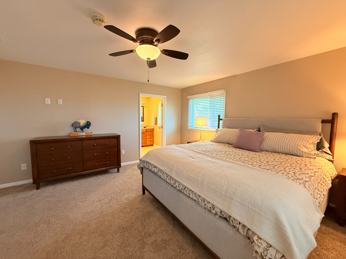 Quiet Furnished Home | Bonus Room | Fenced Yard | Perfect for Traveling Professionals - Photo 9