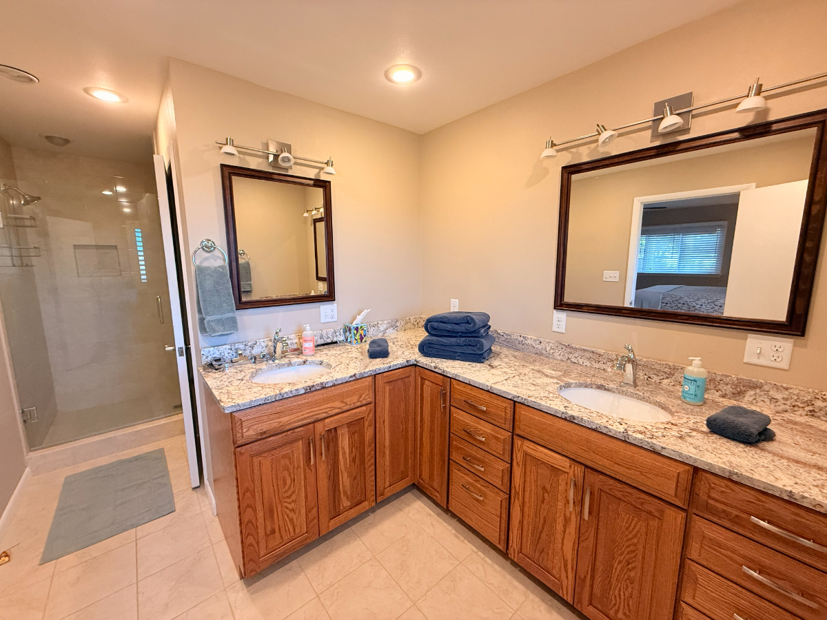 Quiet Furnished Home | Bonus Room | Fenced Yard | Perfect for Traveling Professionals - Photo 11