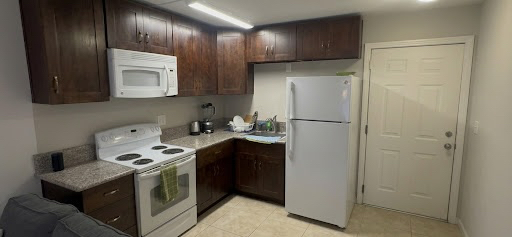 Charming Condo steps from Balboa Park and Beer Street - Photo 2