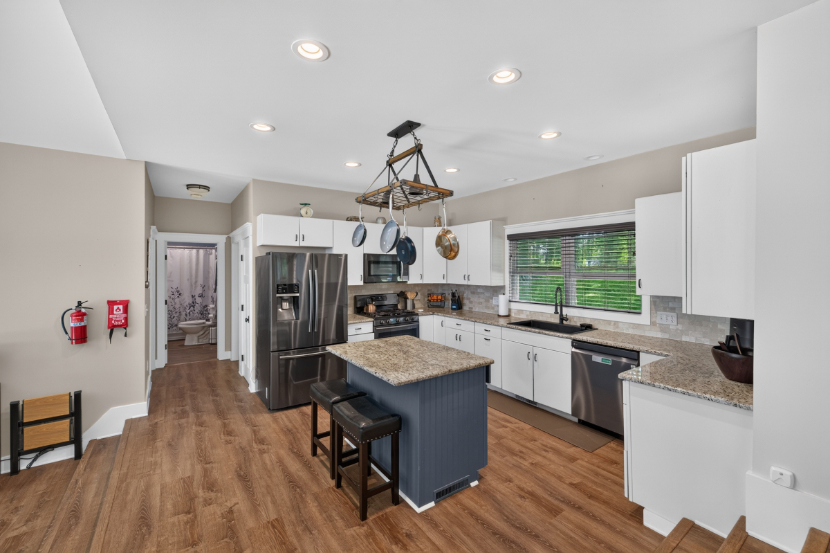 Executive Lake Front Home - Photo 5