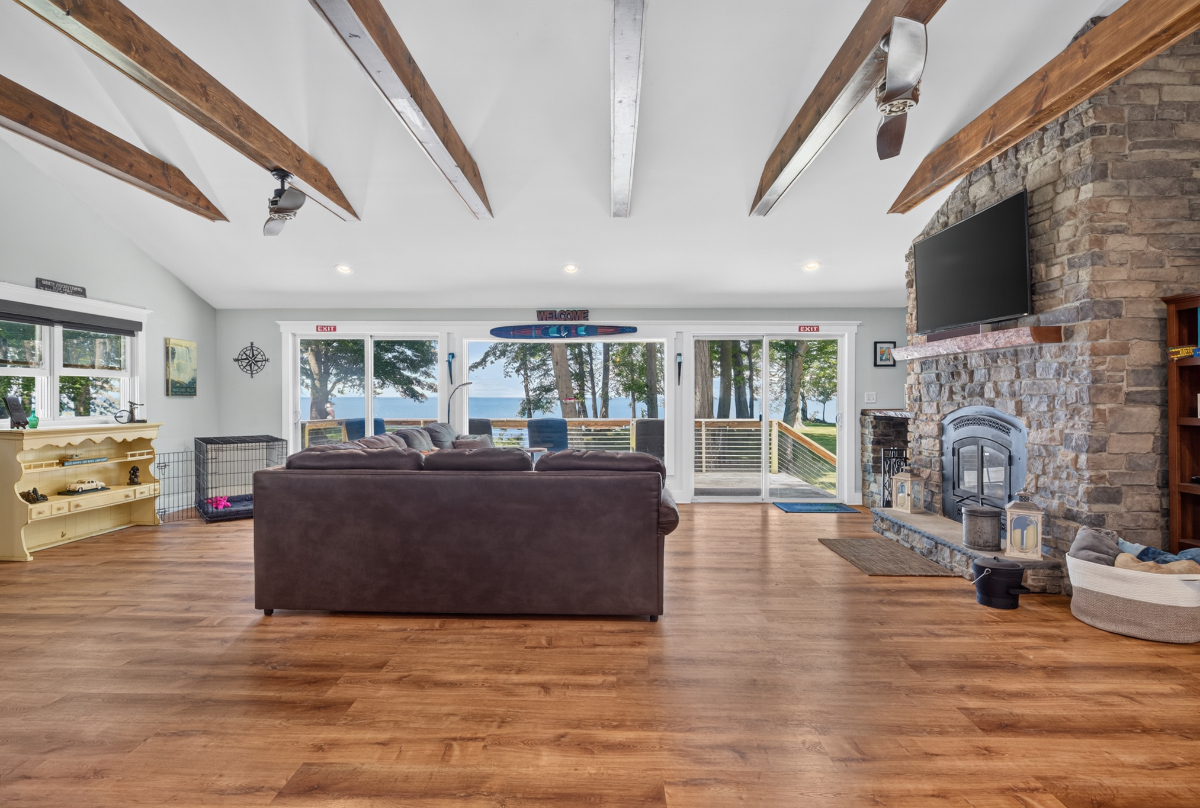 Executive Lake Front Home - Photo 10